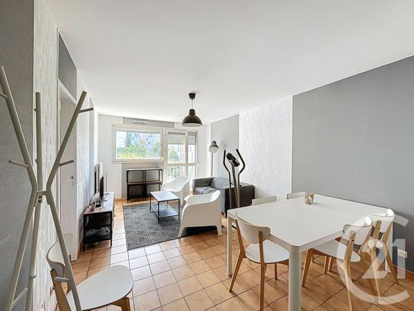 Appartement F4 à vendre  5 pièces - 75 m2 NANCY - 54