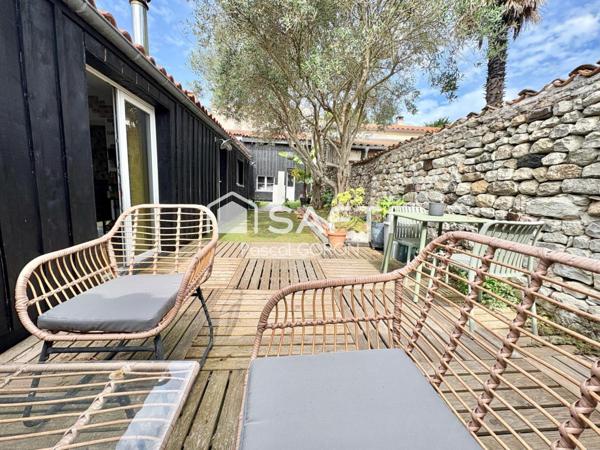 Plain-pied rénové proche plage & au calme