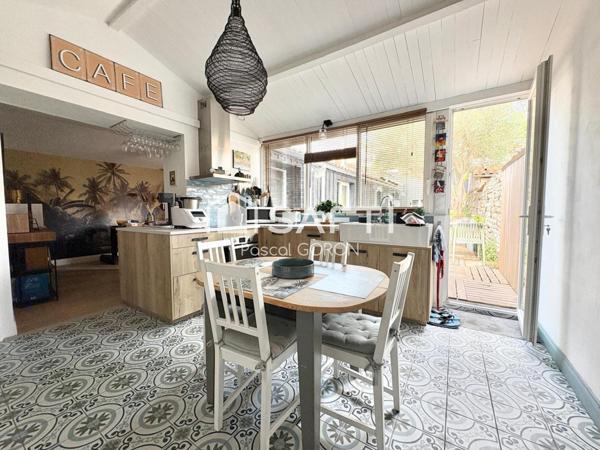 Plain-pied rénové proche plage & au calme