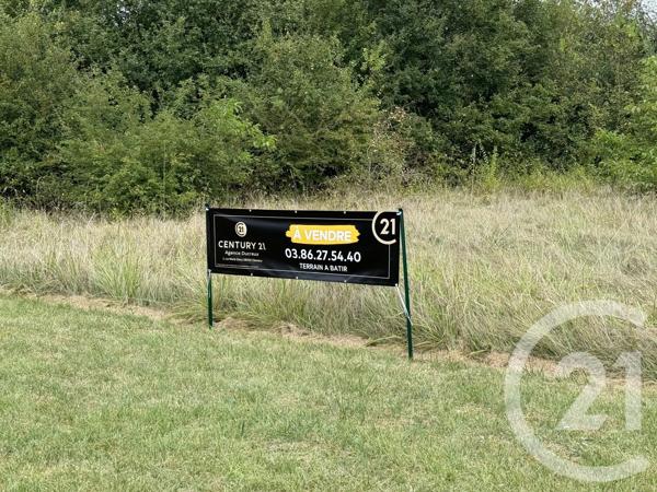 Terrain à vendre  848 m 2   AUXERRE  - 89