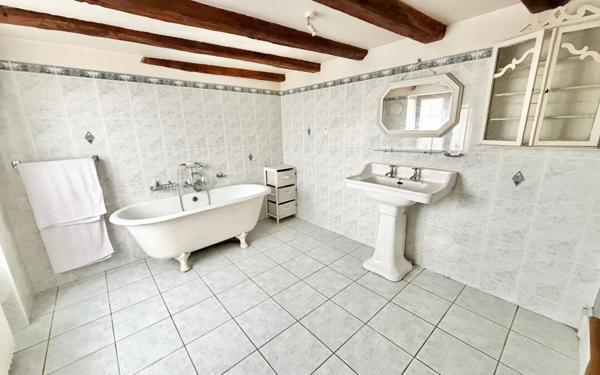 Maison à vendre    6 pièces •  Herbignac