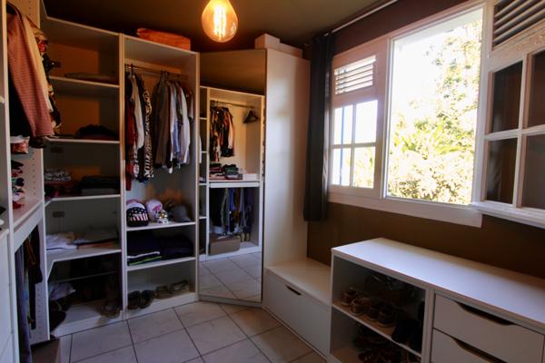 Baie-Mahault (97122) NOUVEAU PRIX: Maison de plain-pied avec piscine à Moudong