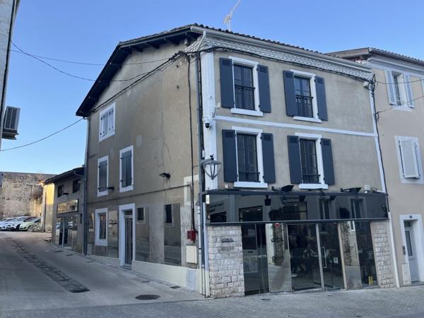 Immeuble à vendre 395 000 € Saint-Sever 234 m² DPE D