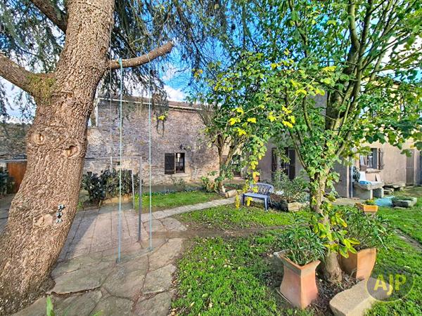 Vente maison Montaigu : 325 000 € - AJP Immobilier Montaigu