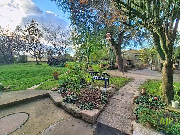 Vente maison Montaigu : 325 000 € - AJP Immobilier Montaigu