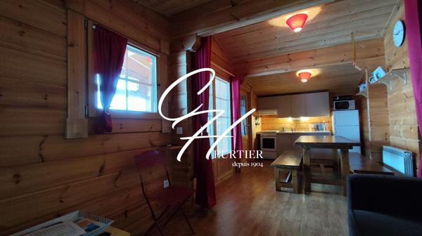 Chalet avec grande terrasse