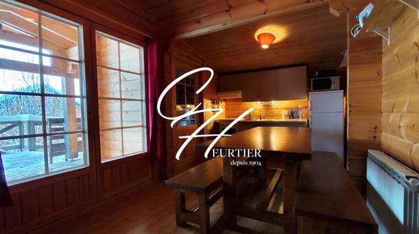 Chalet avec grande terrasse
