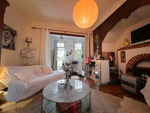 Maison à Angers quartier Jeanne d'Arc de 4 chambres avec jardin