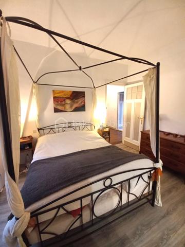 Maison traditionnelle de 275 m²