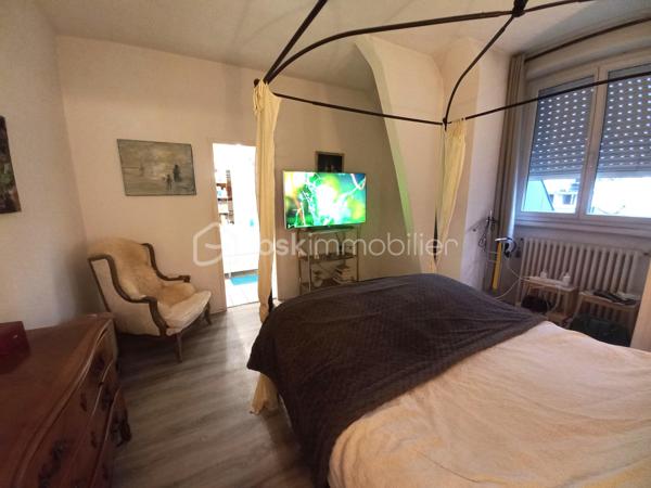 Maison traditionnelle de 275 m²