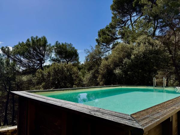 Belle villa dans le calme, piscine, vue