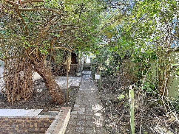Terrain Suresnes 187 m2