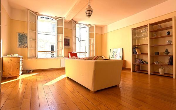 Appartement à vendre    4 pièces •  Saintes