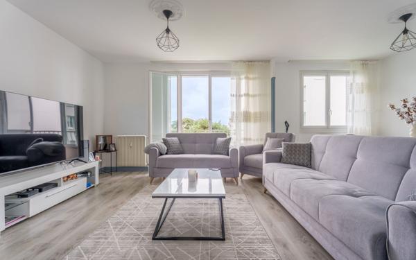 Appartement à vendre    3 pièces • 69,61 m2 Villefranche-sur-Saône