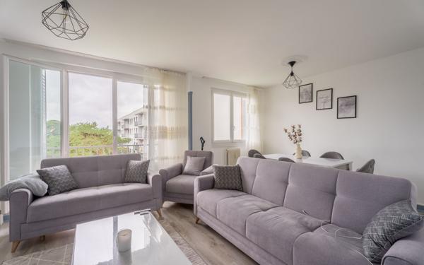 Appartement à vendre    3 pièces • 69,61 m2 Villefranche-sur-Saône