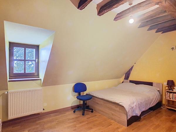 A VENDRE Maison ancienne de 195 m² à Andard 49800 LOIRE AUTHION avec grange de 250 m² et 3601 m² de terrain !