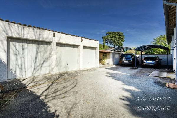 Dpt Tarn (81), à vendre Puylaurens maison P7 de 320 m² - Terrain de 3000 m²