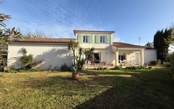 Maison à vendre    6 pièces •  Cozes