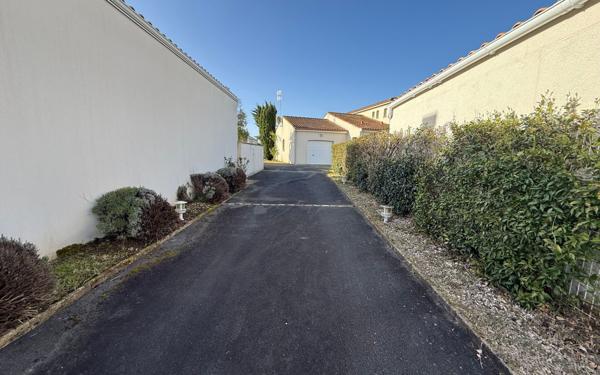 Maison à vendre    6 pièces •  Cozes