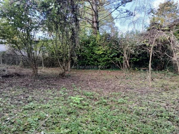 Vente Terrain 590 m2 à Gisors