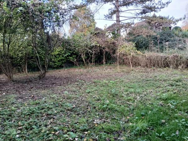Vente Terrain 590 m2 à Gisors