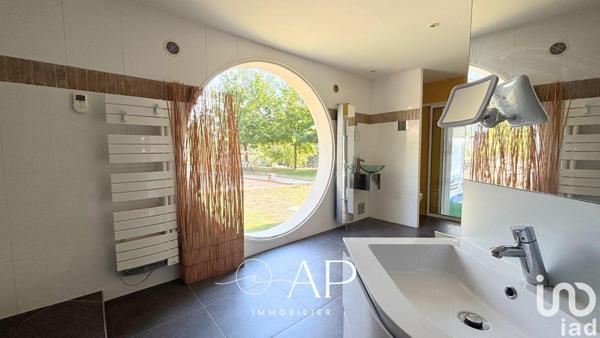 Maison à vendre 5 pièces 223 m² Cotignac