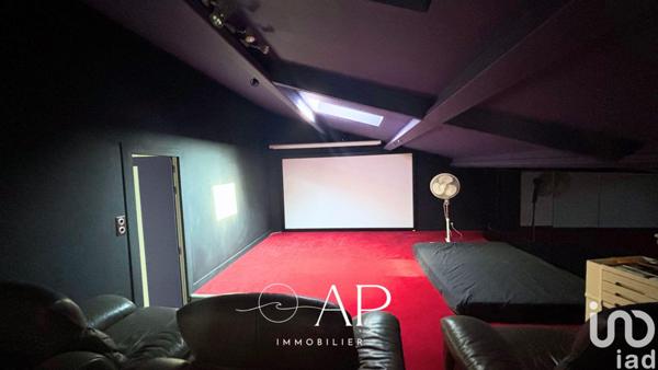 Maison à vendre 5 pièces 223 m² Cotignac