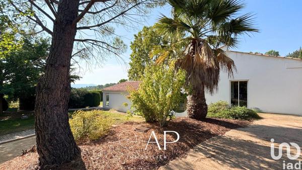 Maison à vendre 5 pièces 223 m² Cotignac