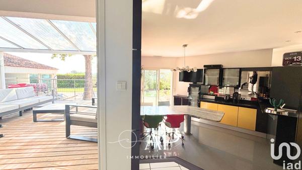 Maison à vendre 5 pièces 223 m² Cotignac