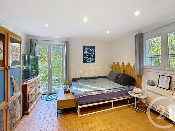 Maison à vendre  4 pièces - 156 m2 LA CROIX VALMER - 83