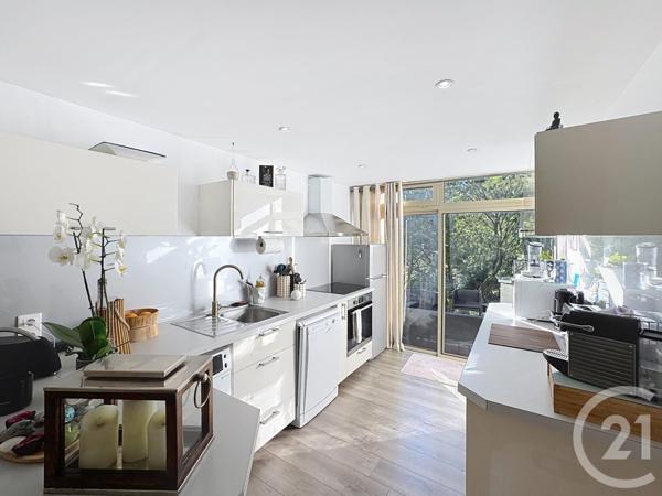 Maison à vendre  4 pièces - 156 m2 LA CROIX VALMER - 83