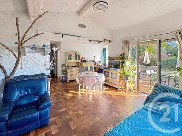 Maison à vendre  4 pièces - 156 m2 LA CROIX VALMER - 83