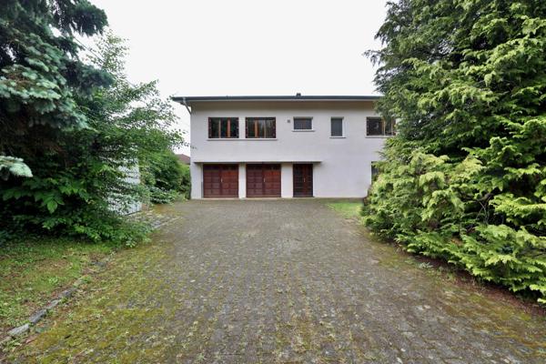 Maison à vendre 6 pièces avec garage NEUVILLE SUR SAONE (69)