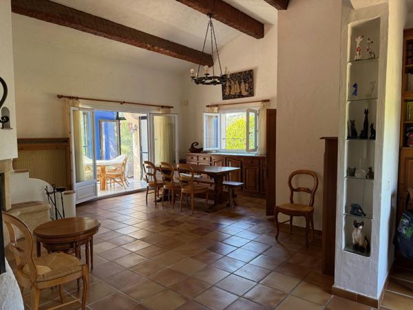 Maison à vendre 5 pièces LES ISSAMBRES (83)