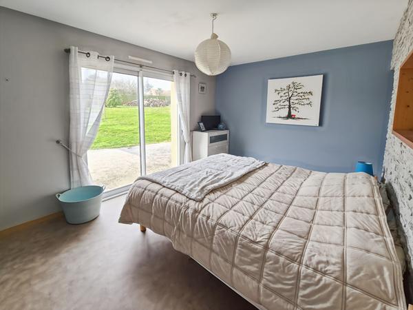 Maison 97.49 m2 + sous-sol 104 m²