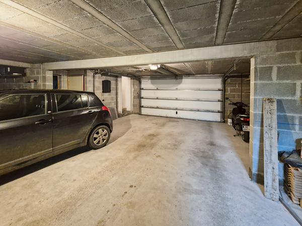 Maison 97.49 m2 + sous-sol 104 m²