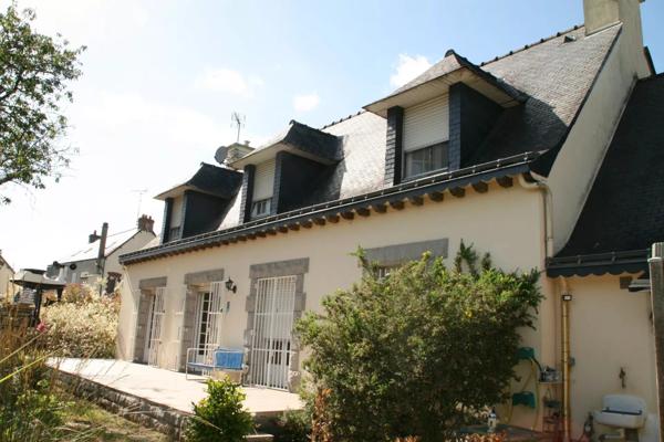 Vente Maison 8 pièces 166 m2 à Josselin