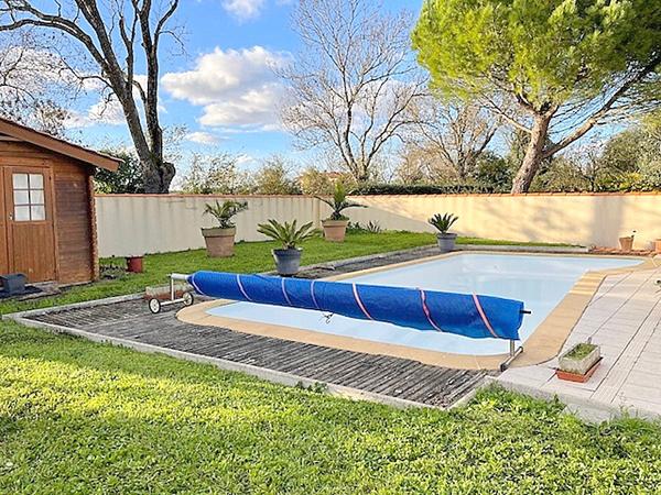 Maison familiale de 122 m² - 4 chambres -  jardin et piscine ? 13 km de La Rochelle - 10 km de la Mer