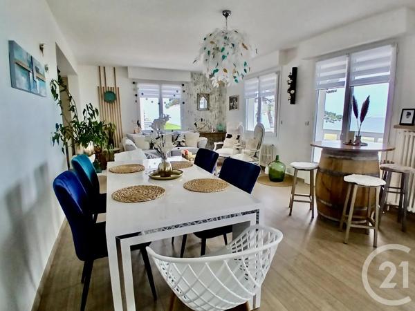 Maison à vendre  7 pièces - 155 m 2   DONVILLE LES BAINS  - 50