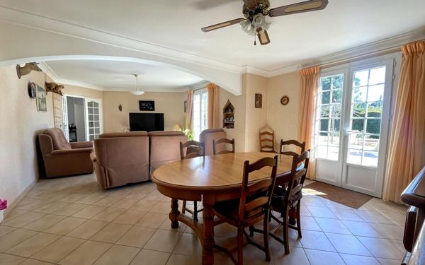 Maison à vendre    6 pièces •  Pennautier