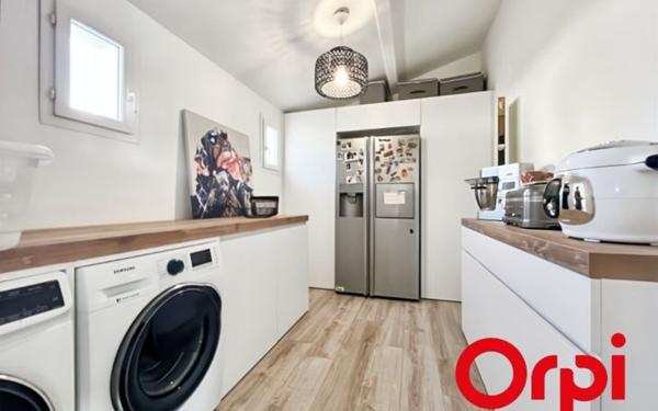 Maison à vendre    4 pièces • 154 m2 Septèmes-les-Vallons