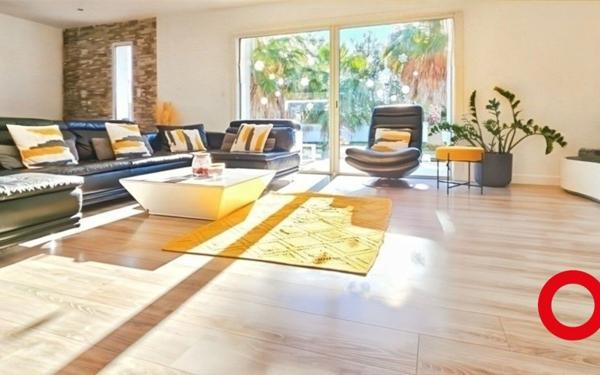 Maison à vendre    4 pièces • 154 m2 Septèmes-les-Vallons