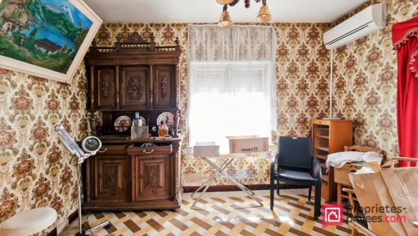 Maison avec dépendances + de 8000 m² de terrain 14 minutes de HESDIN LA FORET