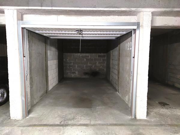 Location Parking à Colombes