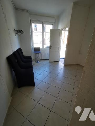 Immeuble de rapport et grande maison à usage d'habitation