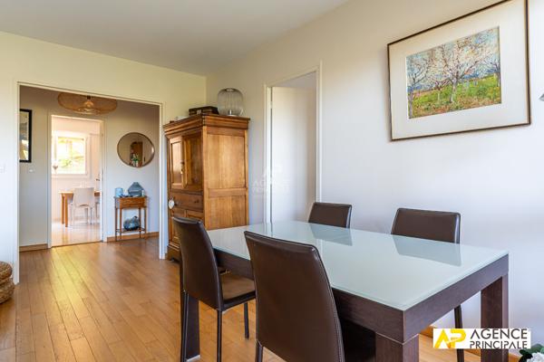 Appartement Le Mesnil Le Roi 4 pièce(s) 86.85 m2 399 500 € **  - Référence  4758
