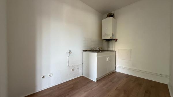 Appartement rénové 2 pièces à vendre à Corbeil Essonnes