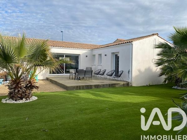 Maison à vendre 4 pièces 95 m² Champagné-les-Marais