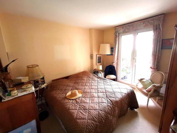 Agréable résidence-Proche Gare avec Loggia....