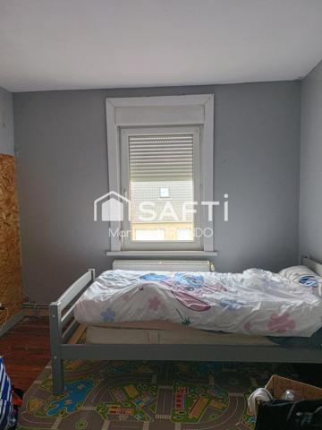 GRANDE MAISON AVEC GARAGE, JARDIN, DEPENDANCES